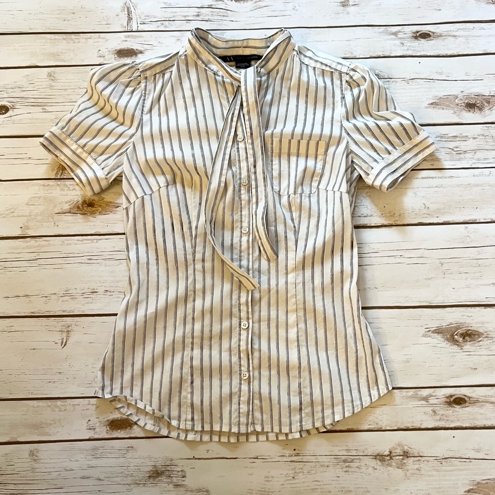 🛍A/X Armani Exchange Striped Tie Neck Top
